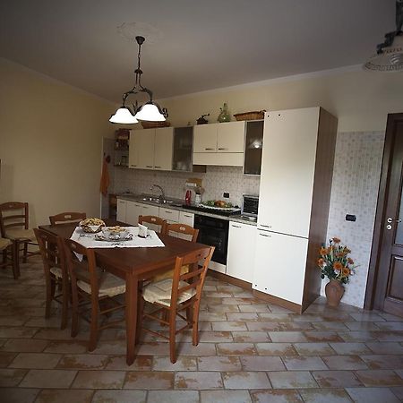 B&B Il Gheppio Campolattaro Экстерьер фото