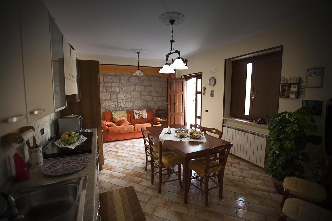 B&B Il Gheppio Campolattaro Экстерьер фото